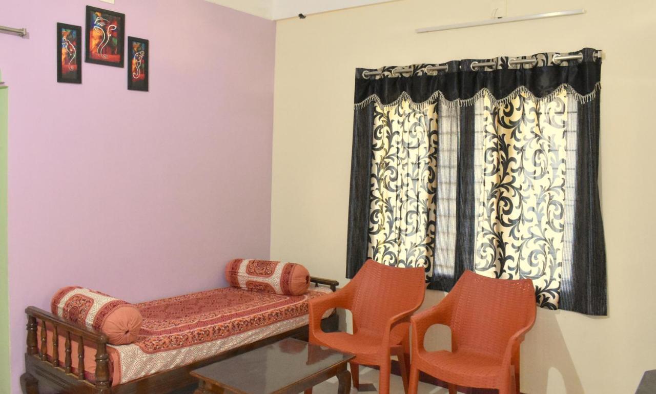 Sannidhi Service Apartments Tirupati Luaran gambar